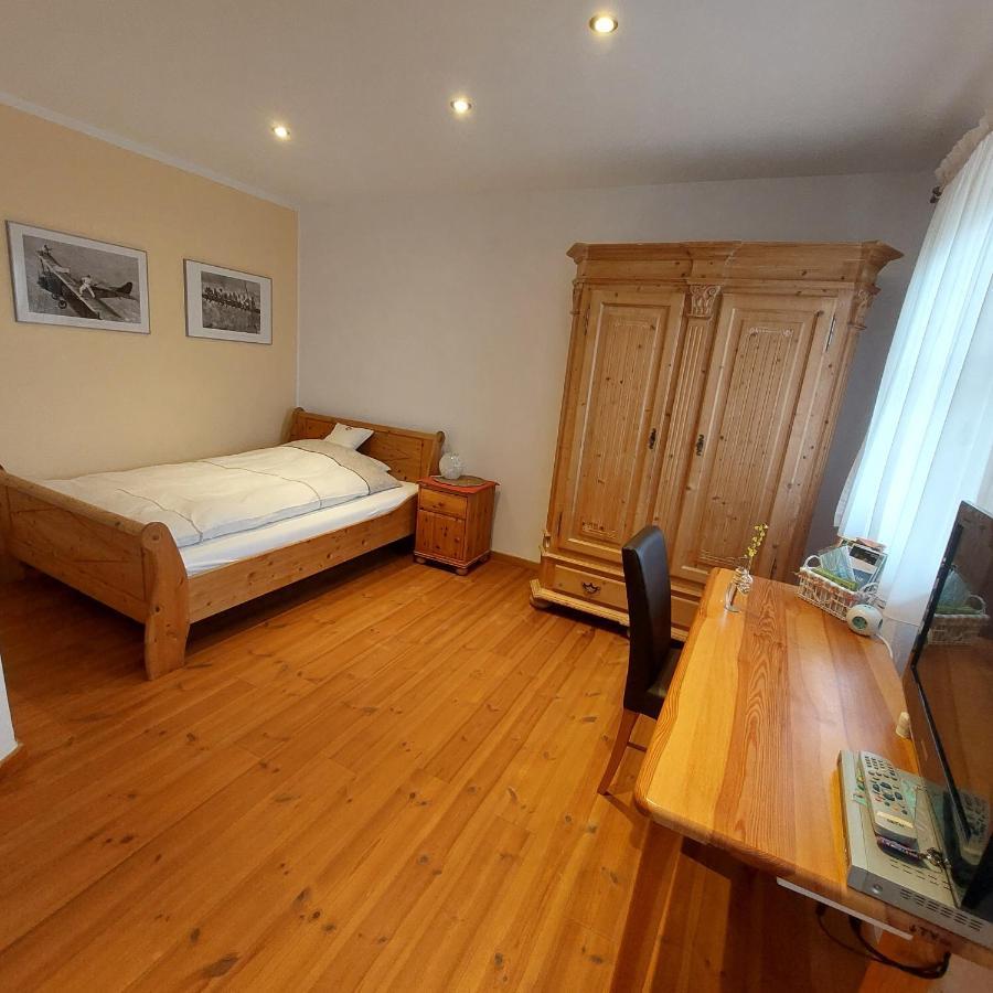 Homestay Gastezimmer Nahe Wesslinger Wessling